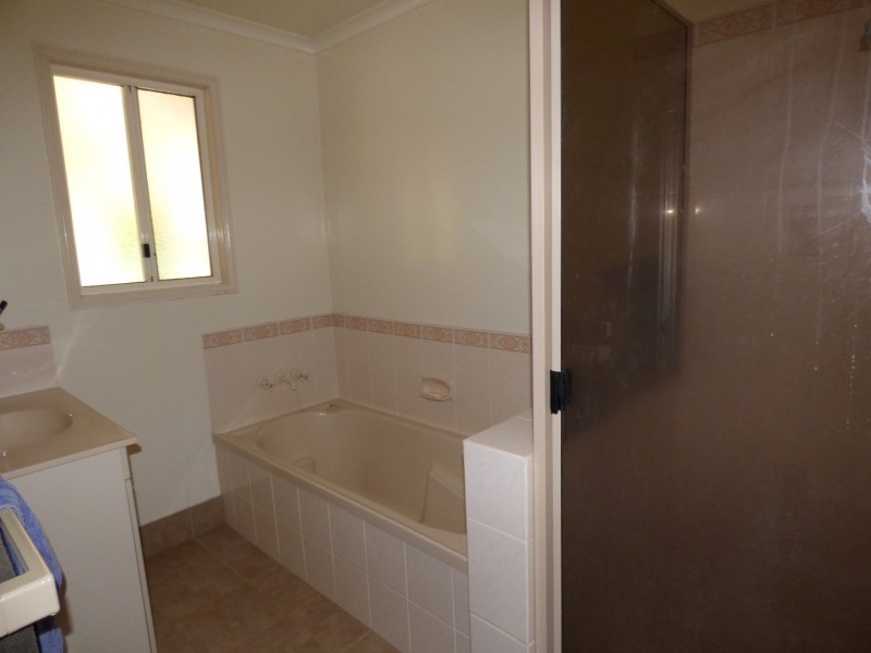 29 Alfred Street, St George QLD 4487