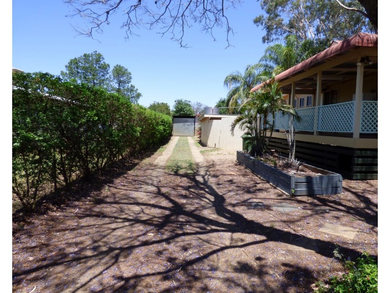 50 Church Street, St George QLD 4487