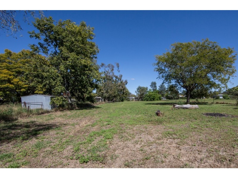 70 Scott Street, St George QLD 4487