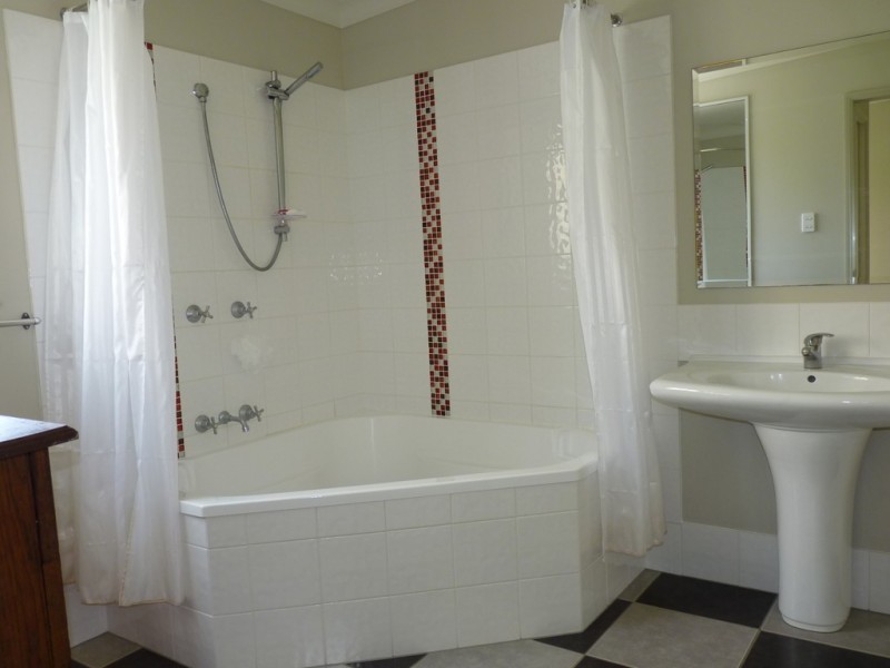 70 Scott Street, St George QLD 4487
