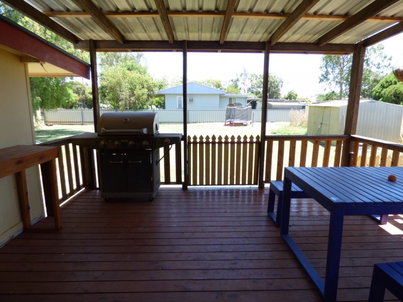 71 Arthur Street, St George QLD 4487