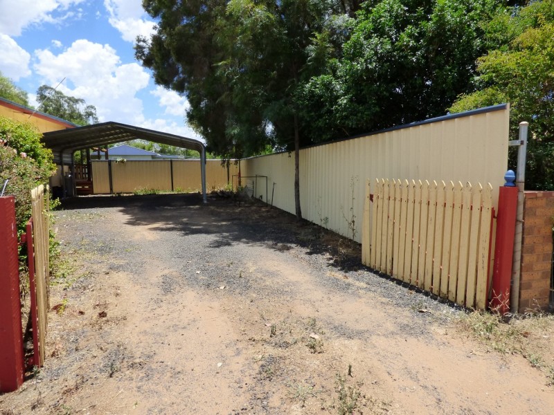 71 Arthur Street, St George QLD 4487