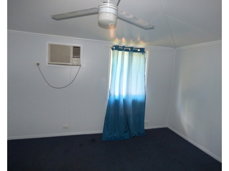 25 Kenny Lane, St George QLD 4487