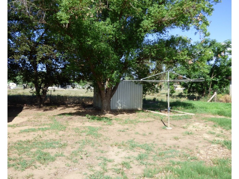 25 Kenny Lane, St George QLD 4487