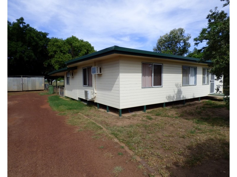 25 Kenny Lane, St George QLD 4487