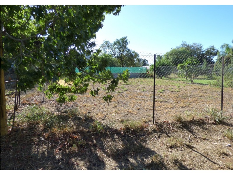 31 Church Street, St George QLD 4487