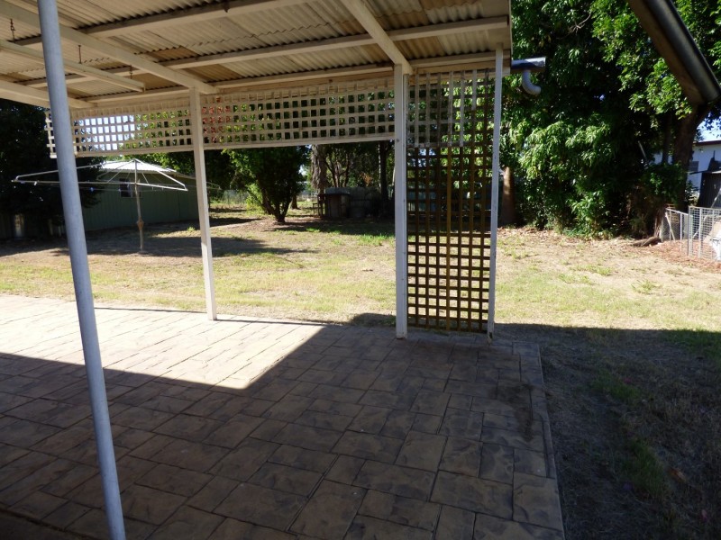 31 Church Street, St George QLD 4487