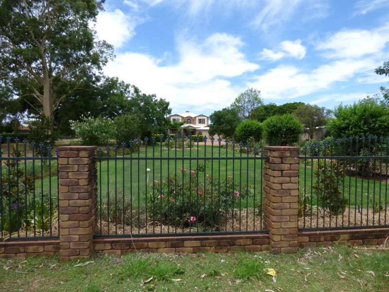 184 St Georges Terrace, St George QLD 4487