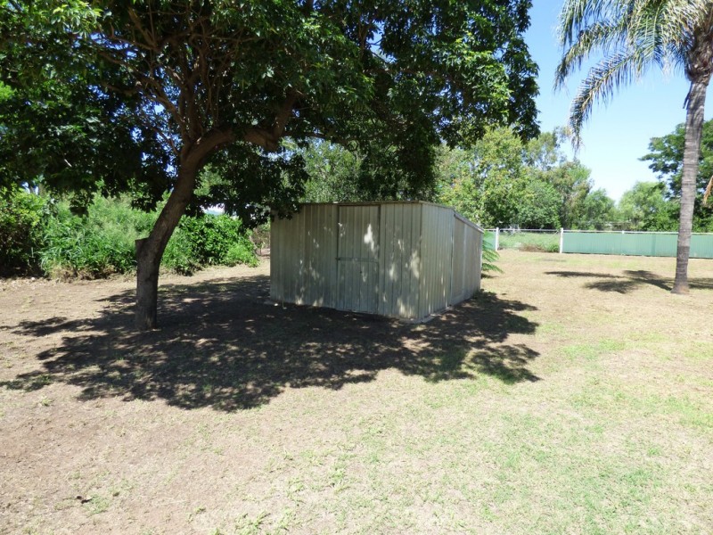 70 Scott Street, St George QLD 4487