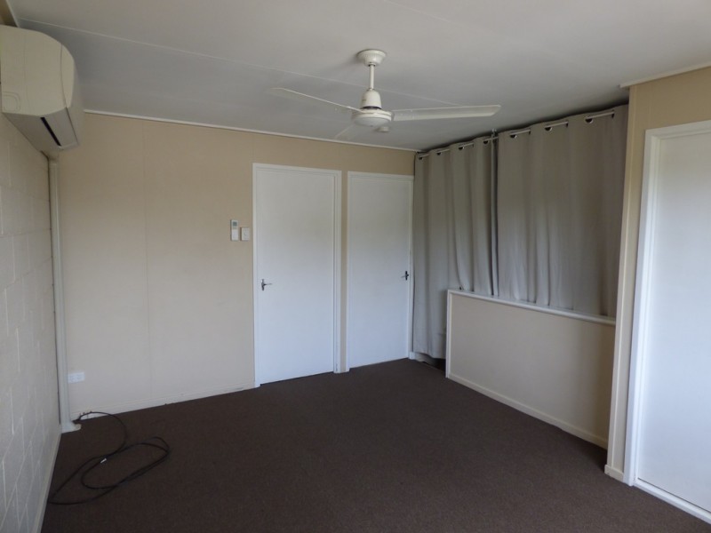 Unit 3, 18 ALFRED STREET, St George QLD 4487