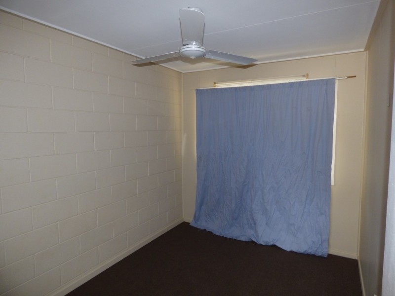 Unit 3, 18 ALFRED STREET, St George QLD 4487