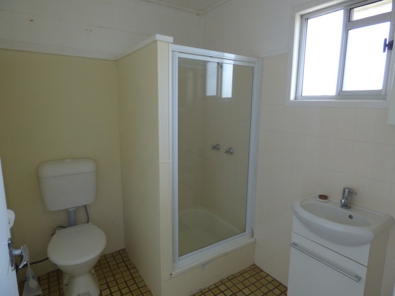 Unit 3, 18 ALFRED STREET, St George QLD 4487