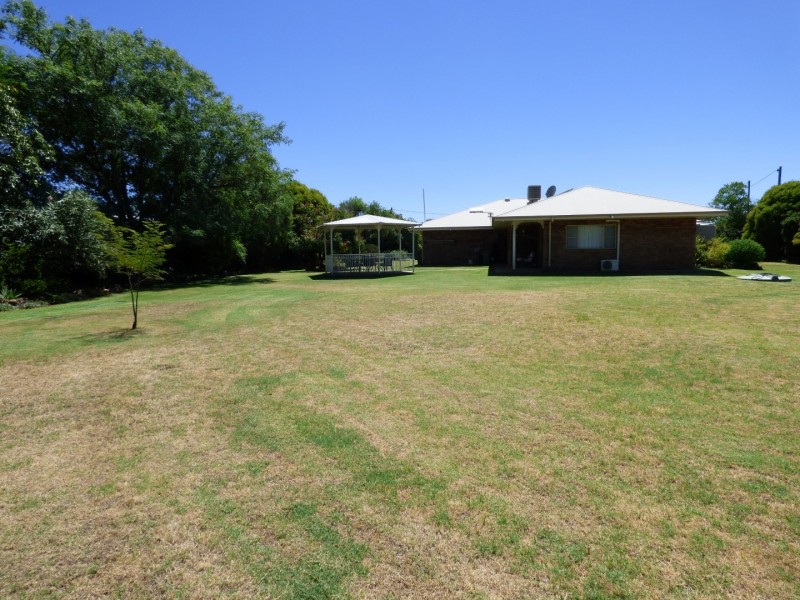 26-28 Turvey Court, St George QLD 4487