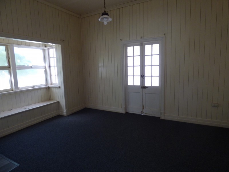 80 Victoria Street, St George QLD 4487