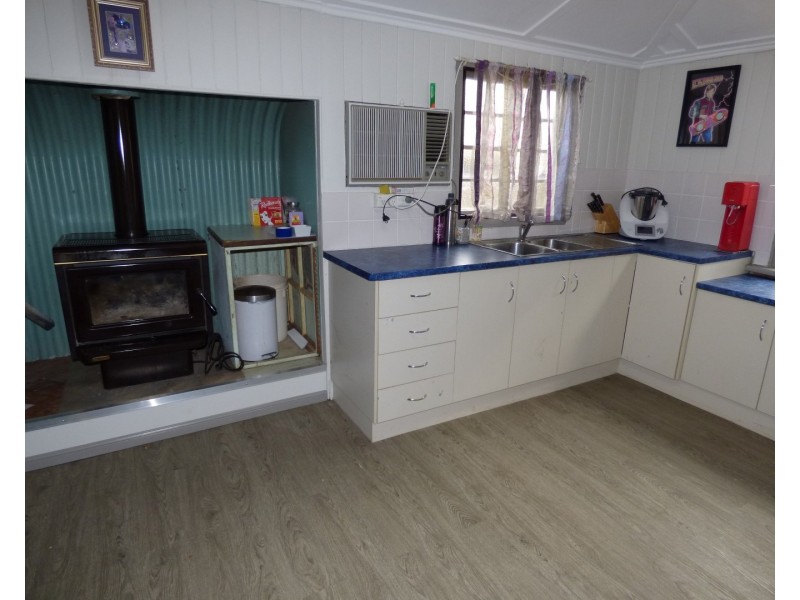 74 Alfred Street, St George QLD 4487