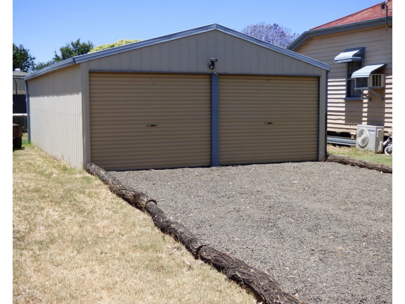 74 Alfred Street, St George QLD 4487