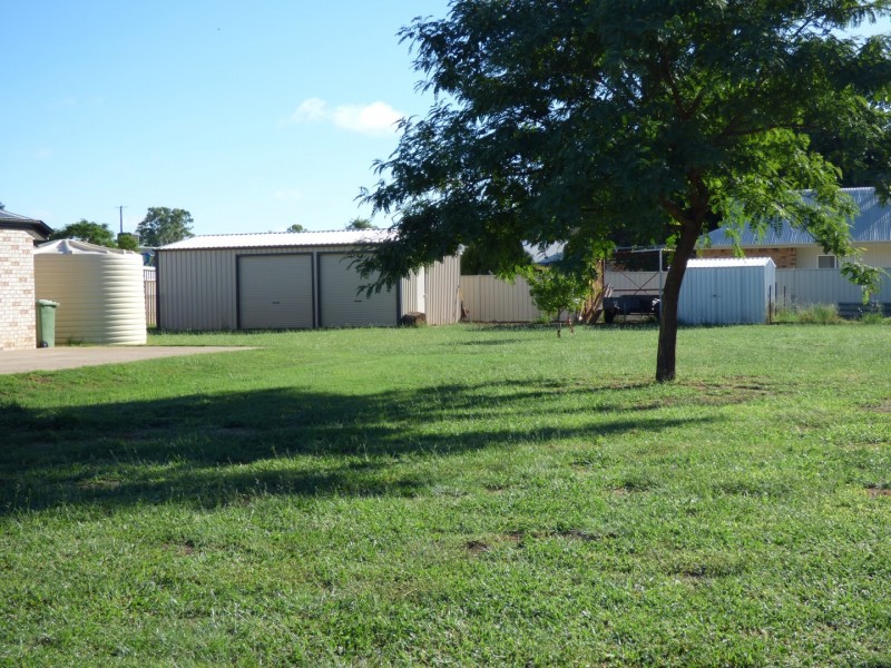 71 BARLEE STREET, St George QLD 4487