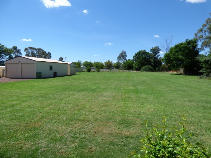 9-11 TURVEY COURT, St George QLD 4487