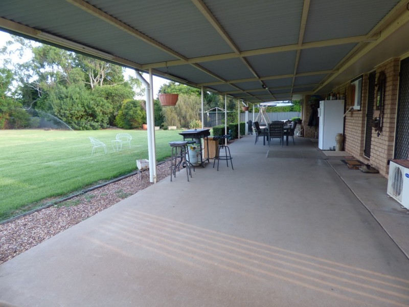 9-11 TURVEY COURT, St George QLD 4487