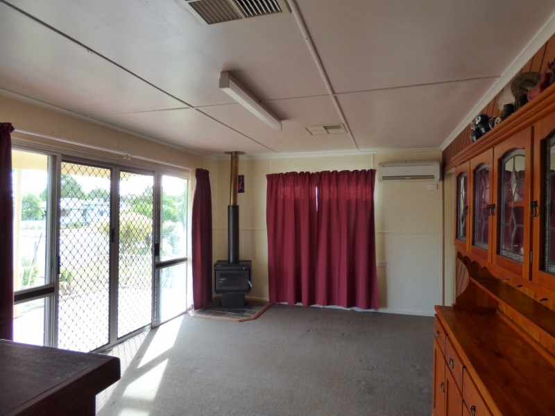 29 Church Street, St George QLD 4487