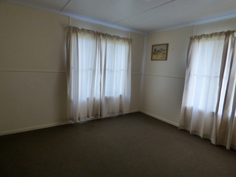 29 Church Street, St George QLD 4487