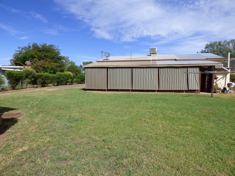 29 Church Street, St George QLD 4487
