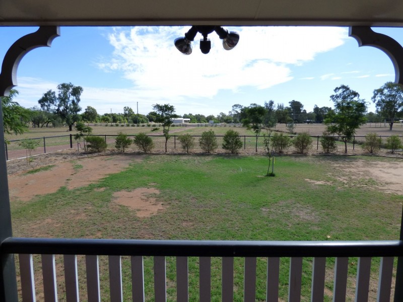 12166 CARNARVON HWY, St George QLD 4487