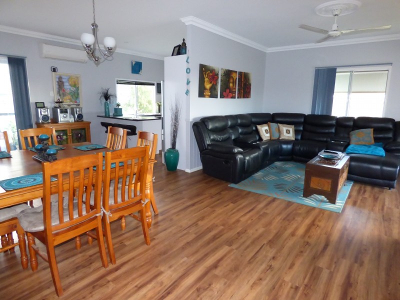 12166 CARNARVON HWY, St George QLD 4487