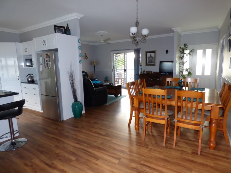 12166 CARNARVON HWY, St George QLD 4487