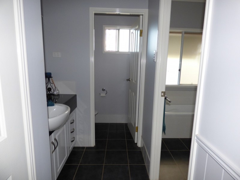 12166 CARNARVON HWY, St George QLD 4487