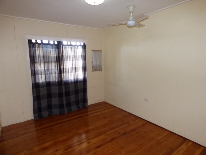 14 Balonne Street, St George QLD 4487