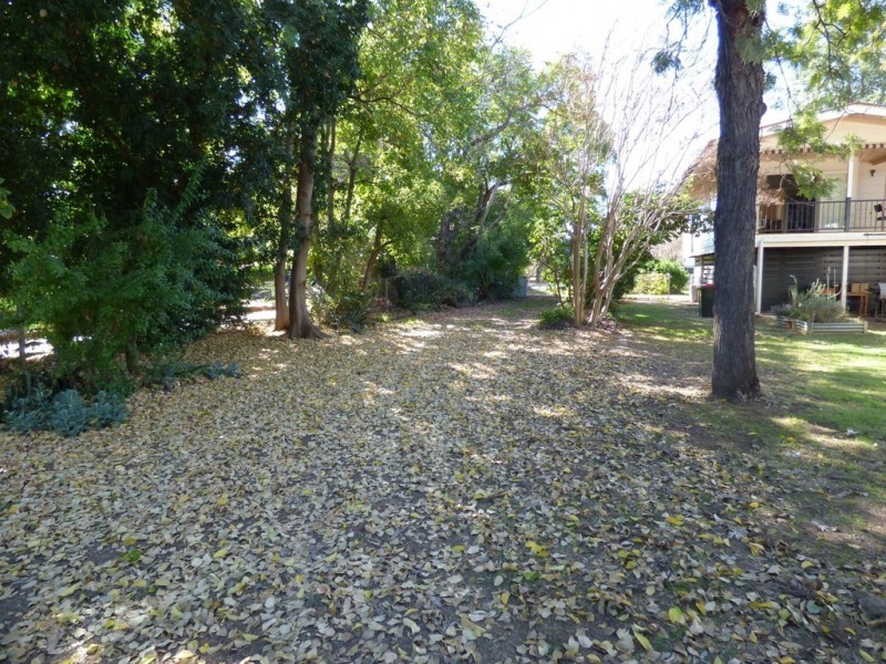 14 Balonne Street, St George QLD 4487