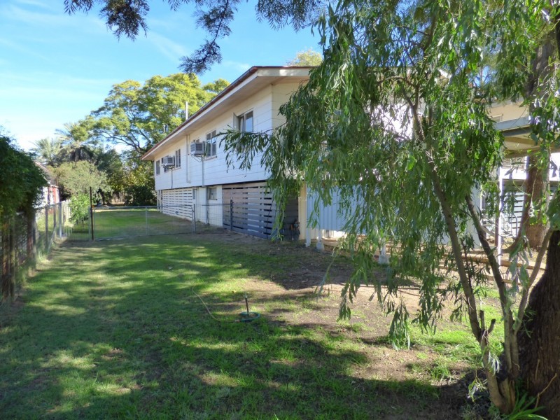 14 Balonne Street, St George QLD 4487