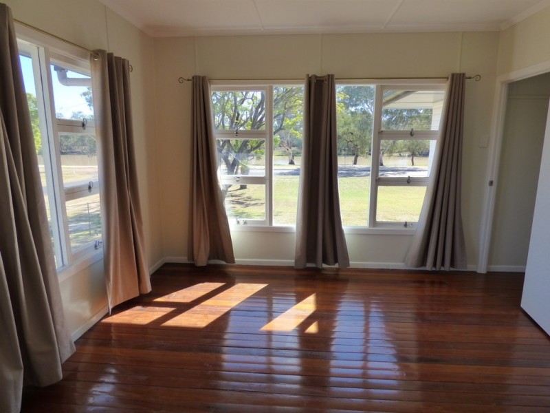 172 St Georges Terrace, St George QLD 4487