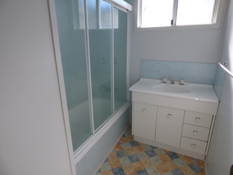 Unit 1, 25 Hutt Street, St George QLD 4487