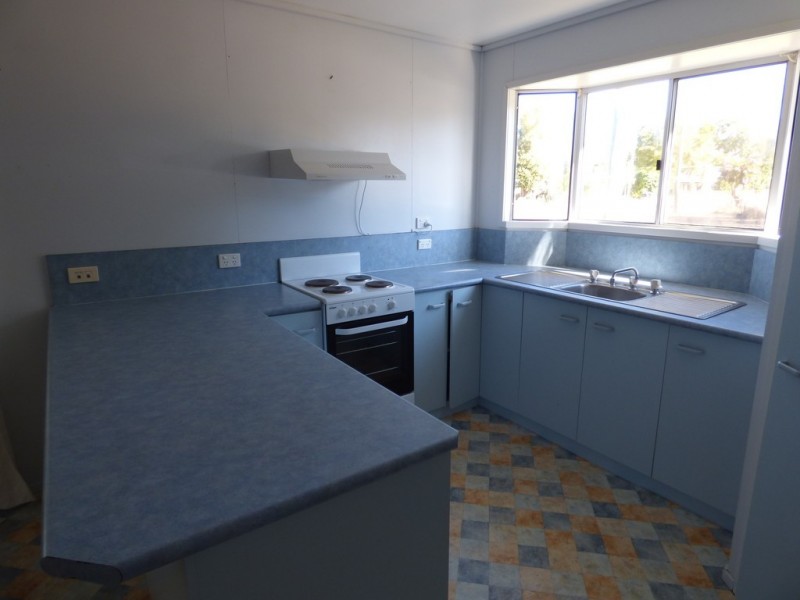 Unit 1, 25 Hutt Street, St George QLD 4487