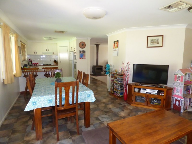 15 Taylor Street, St George QLD 4487