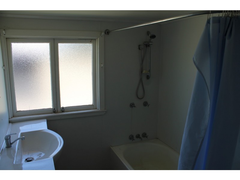 71 VICTORIA STREET, St George QLD 4487