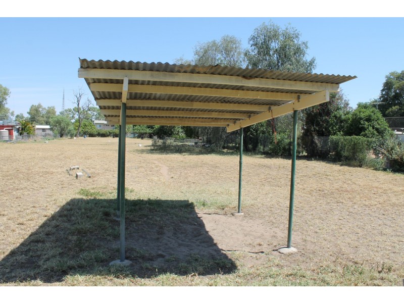 71 VICTORIA STREET, St George QLD 4487