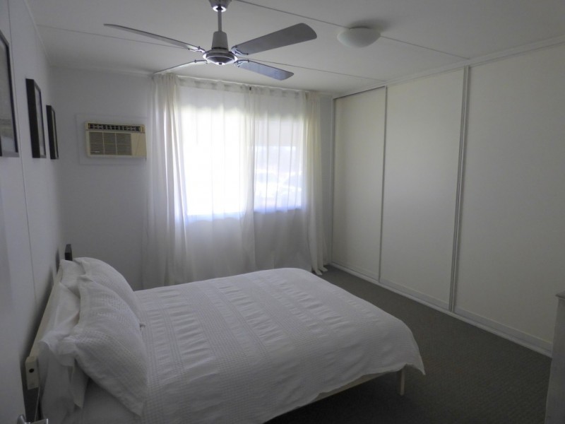 16 Victoria Street, St George QLD 4487