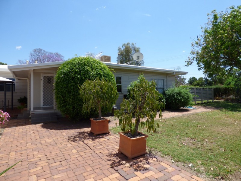 43-45 Victoria Street, St George QLD 4487