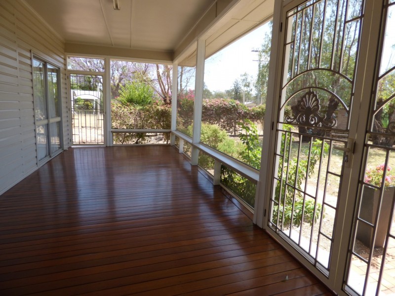 43-45 Victoria Street, St George QLD 4487