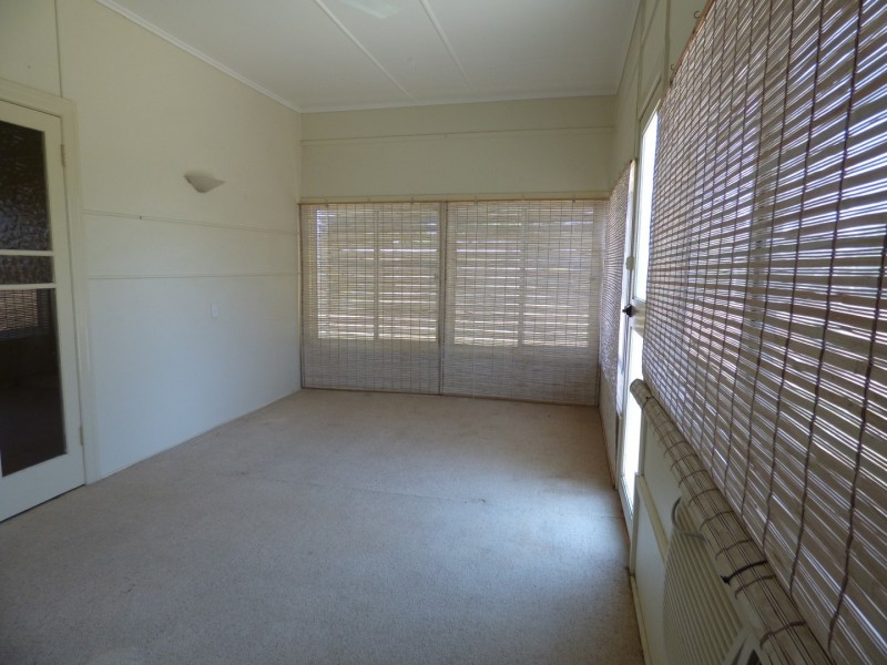 43-45 Victoria Street, St George QLD 4487