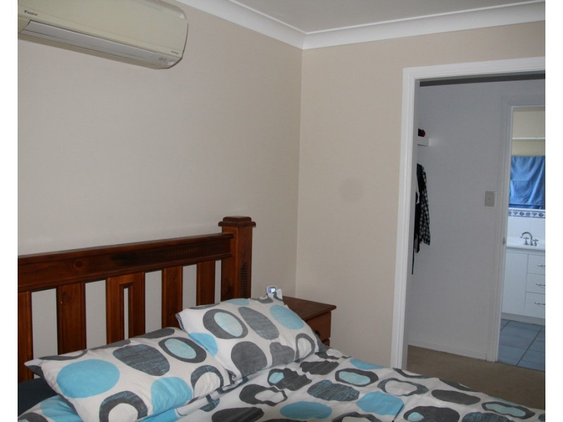 18 Elizabeth Street, St George QLD 4487