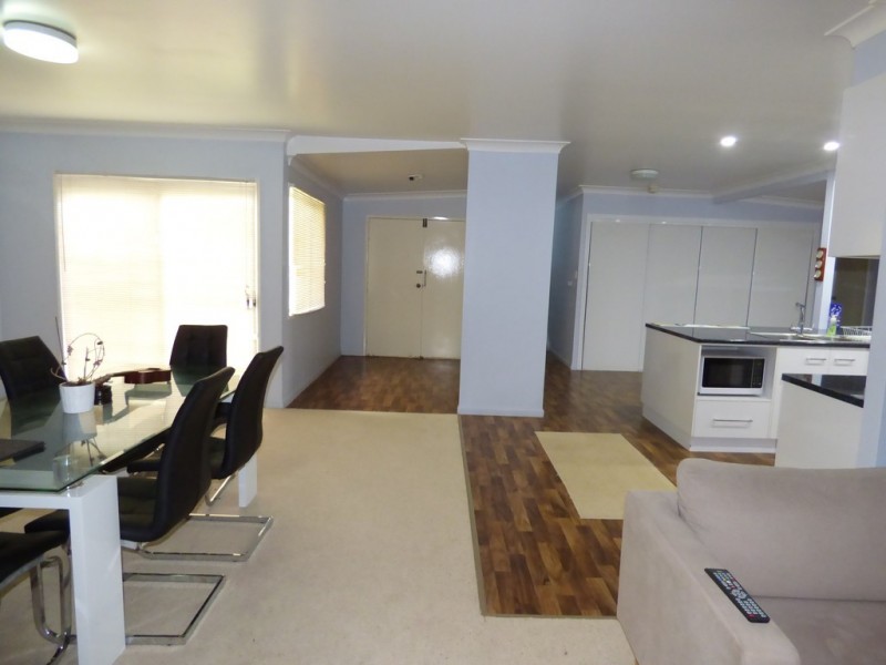 75 Church Street, St George QLD 4487