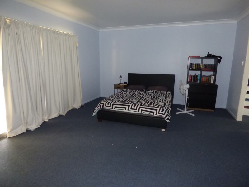 75 Church Street, St George QLD 4487