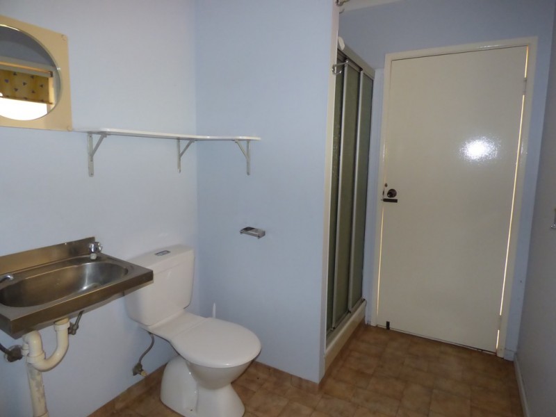 75 Church Street, St George QLD 4487