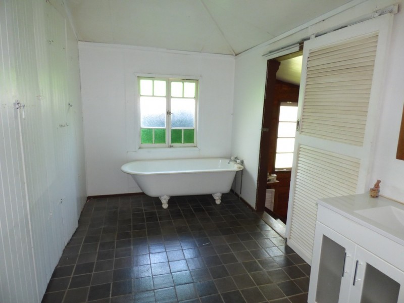 66 Scott Street, St George QLD 4487