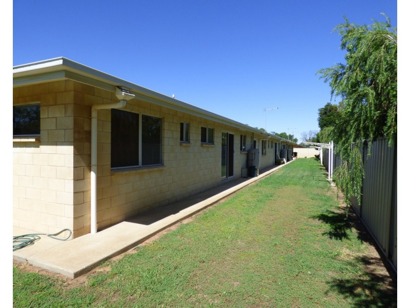 1 Taylor Street, St George QLD 4487