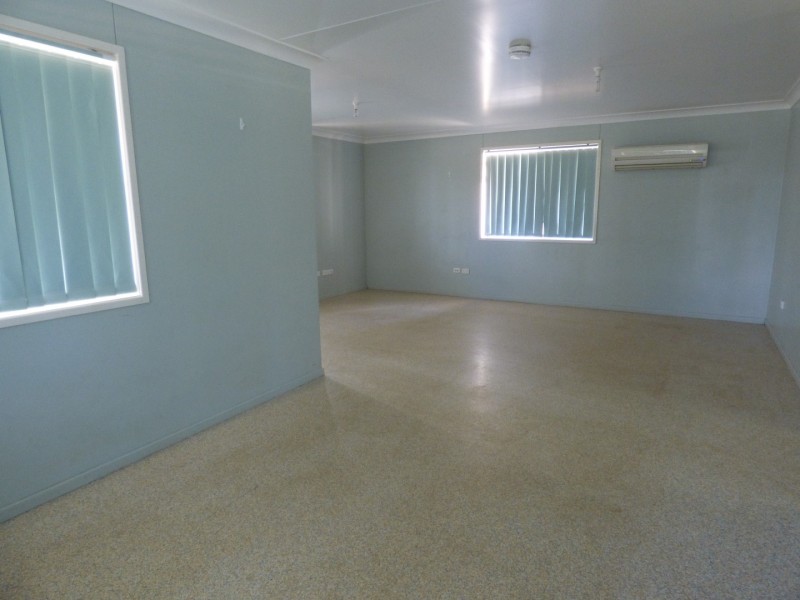 13 George Street, Bollon QLD 4488